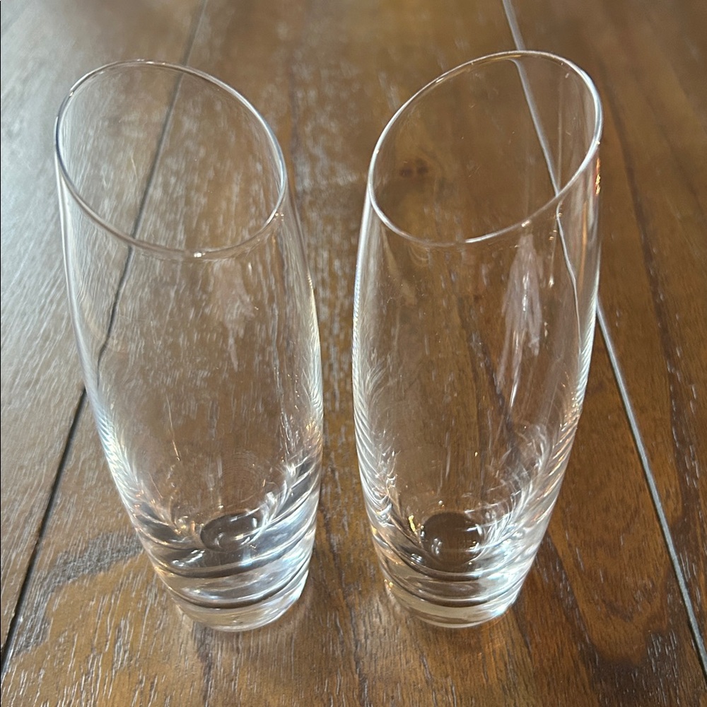 PAIR BOMSHBEE CLEAR "SLOAN" CHAMPAGNE FLUTES
